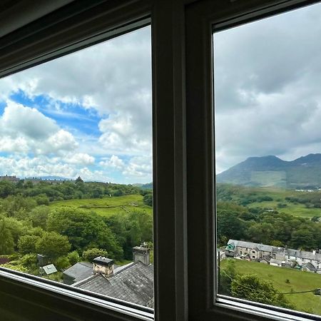 Villa Hendre Blaenau Ffestiniog Exterior foto