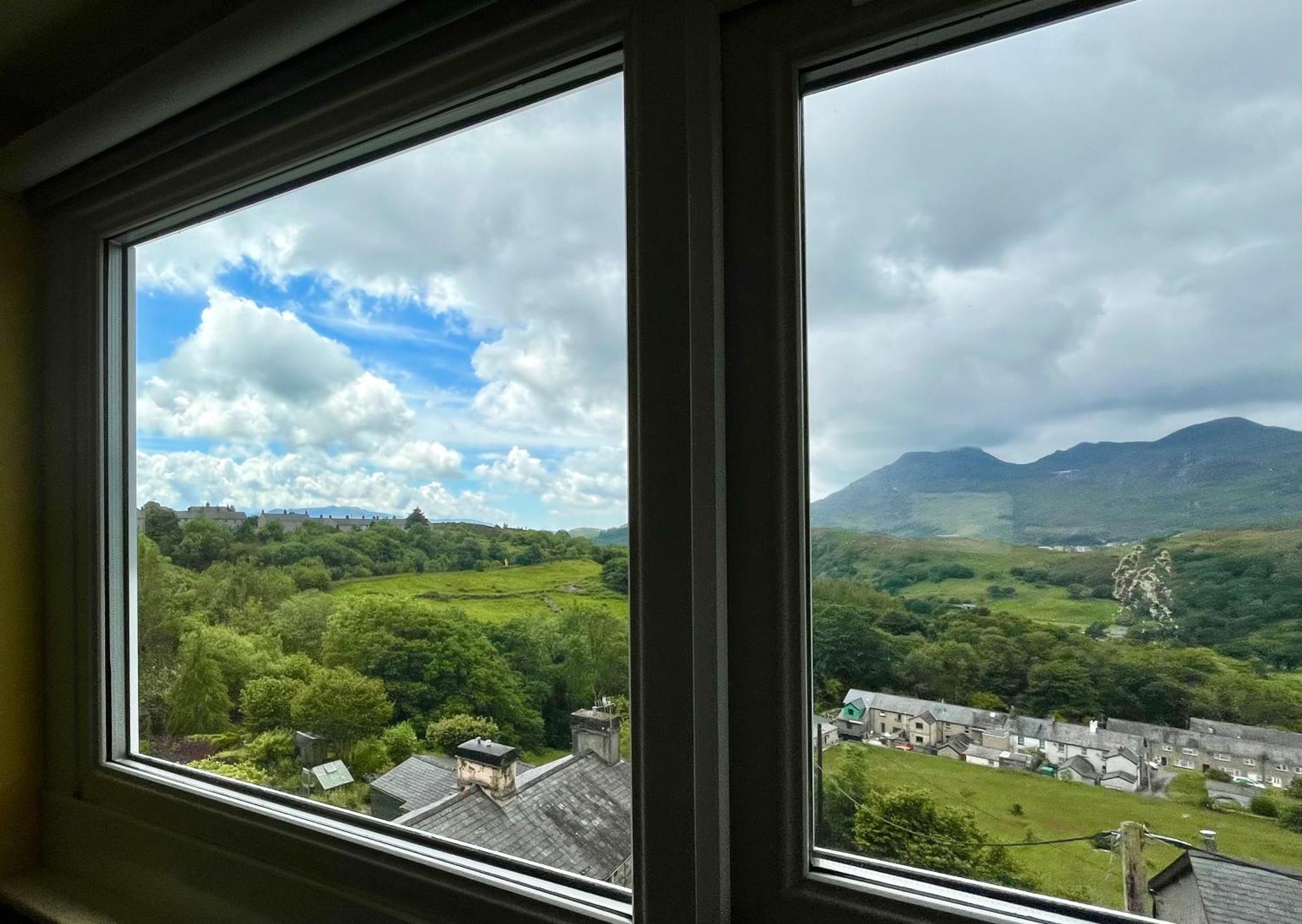 Villa Hendre Blaenau Ffestiniog Exterior foto