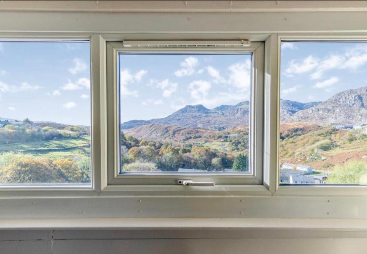Villa Hendre Blaenau Ffestiniog Exterior foto